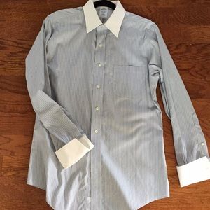 Brooks Brothers Men’s Slim fit, no iron shirt